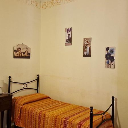 B&B Il Vecchio Messina Trapani Bagian luar foto